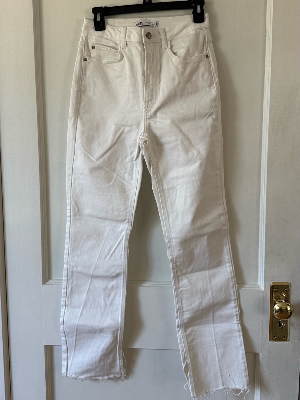 Zara White Straight Leg Jeans